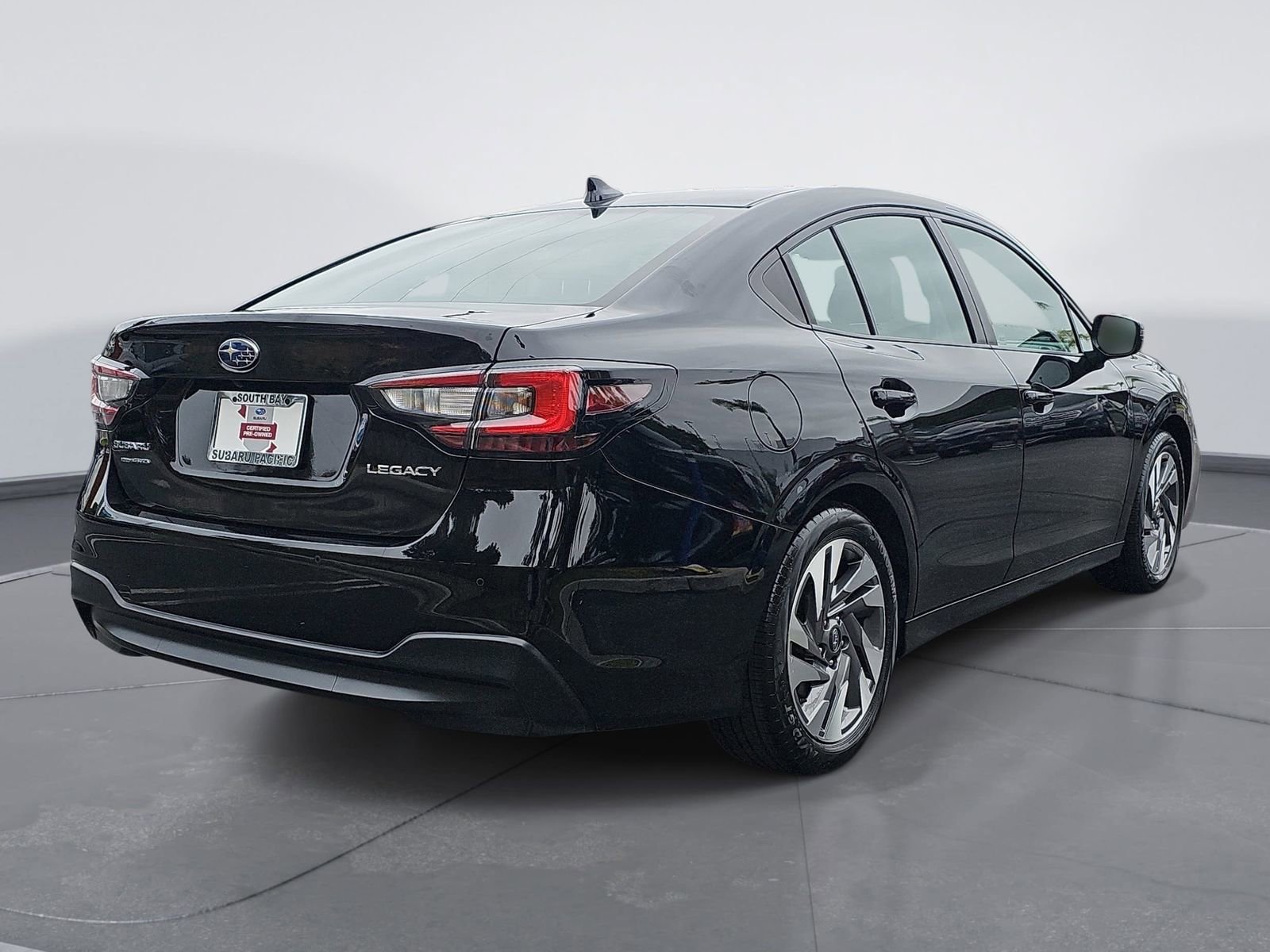 Certified 2024 Subaru Legacy Limited AWD/4WD image 3