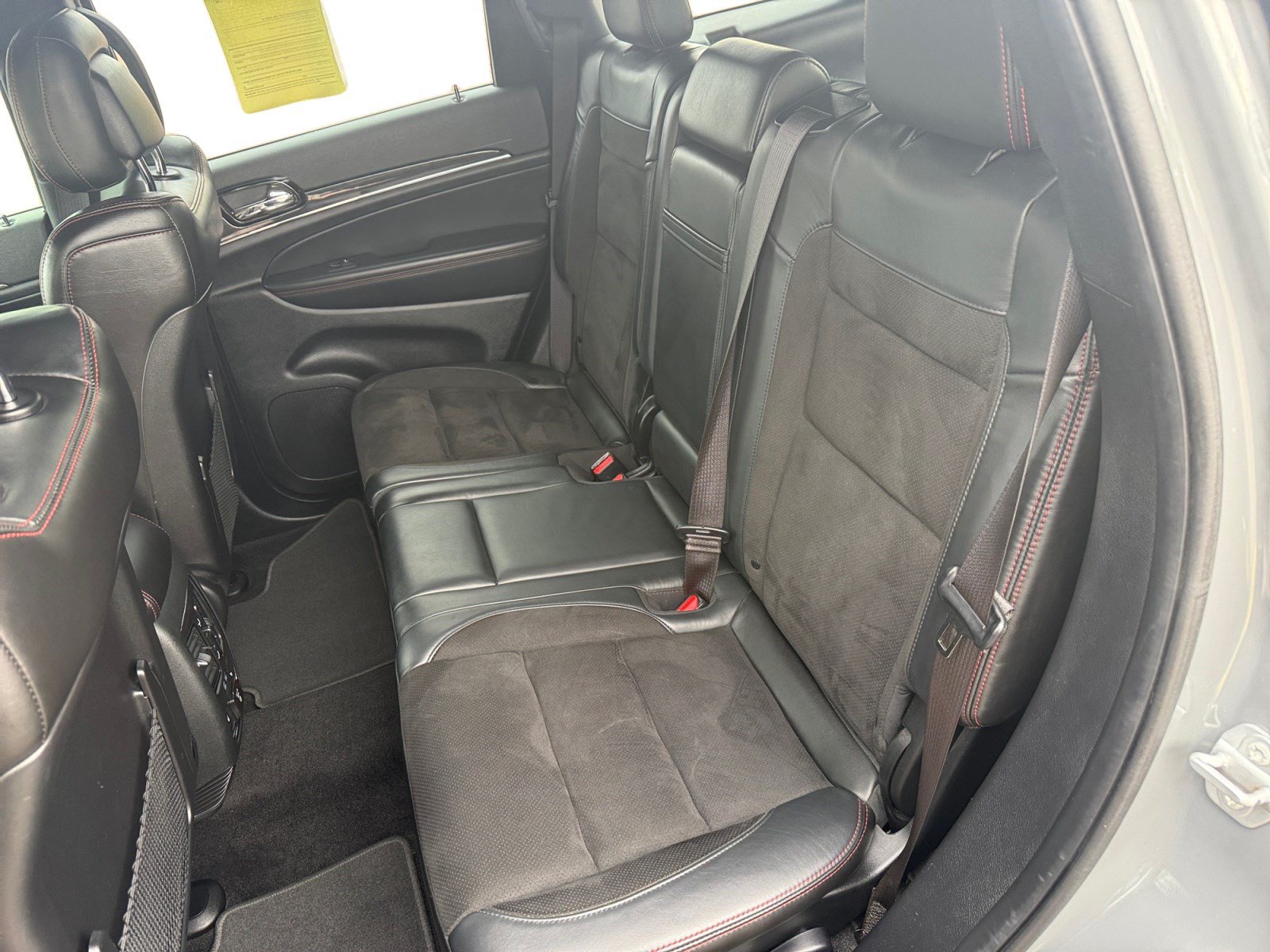 Used 2021 Jeep Grand Cherokee Trailhawk AWD/4WD image 13