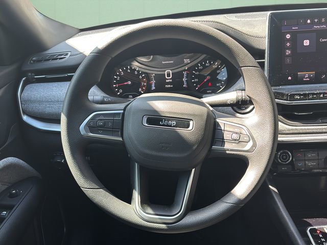 Used 2024 Jeep Compass Sport image 25