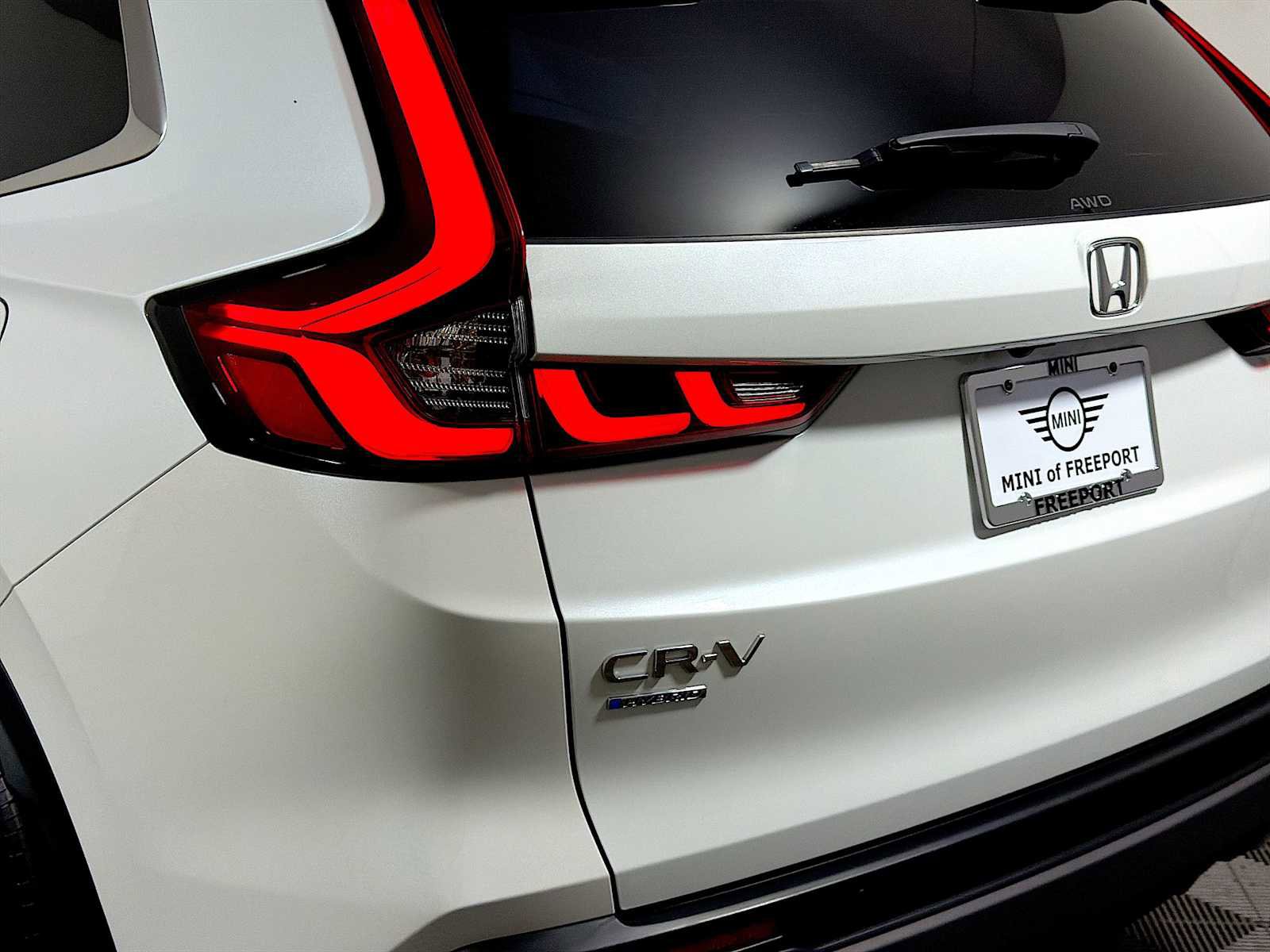 Used 2024 Honda CR-V Sport Touring image 27