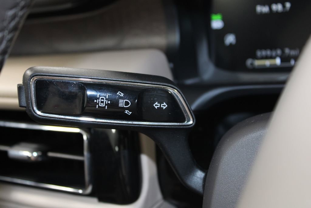 Used 2023 Lincoln Aviator Reserve w/ Equipment Group 201A image 42