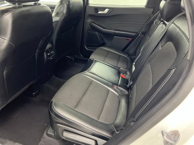 Used 2023 Ford Escape ST-Line w/ Tech Pack #1 AWD/4WD image 11