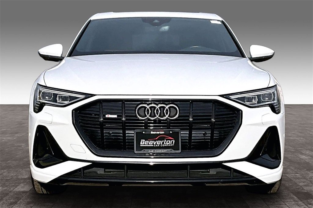 Used 2021 Audi e-tron Premium Plus w/ Premium Plus Package image 5