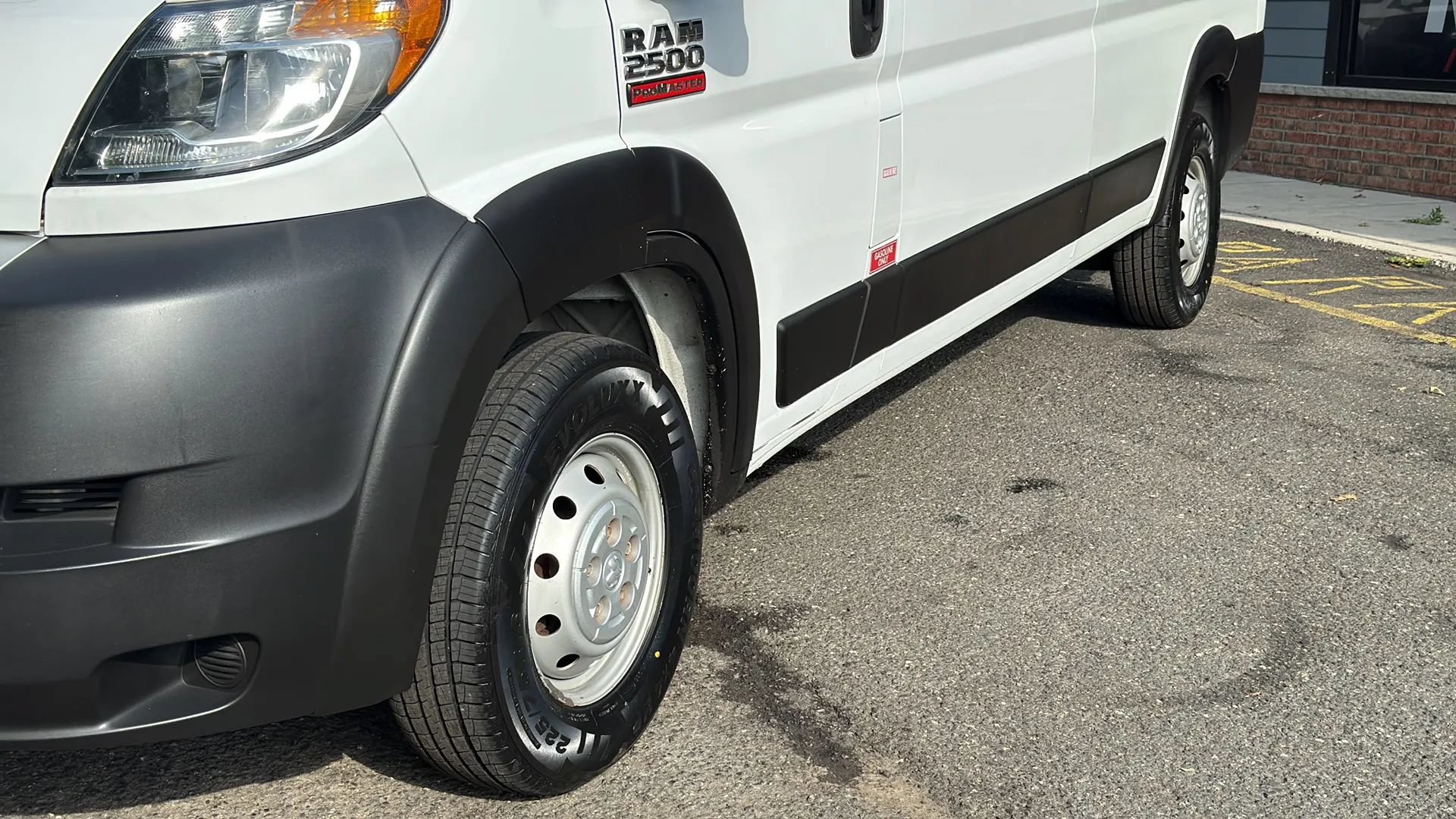 Used 2021 RAM ProMaster 2500 FWD image 40