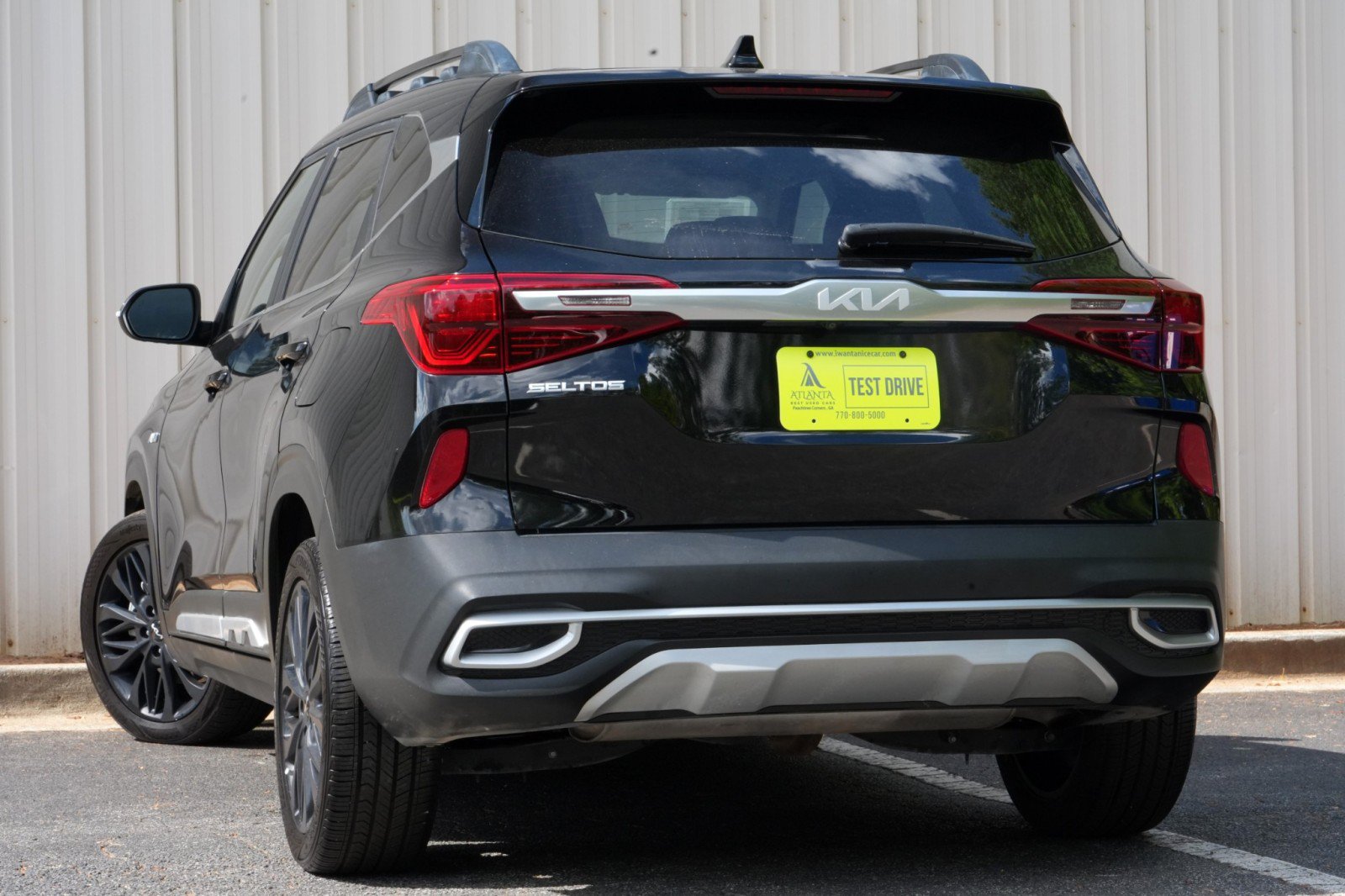 Used 2022 Kia Seltos Nightfall Edition AWD/4WD image 5