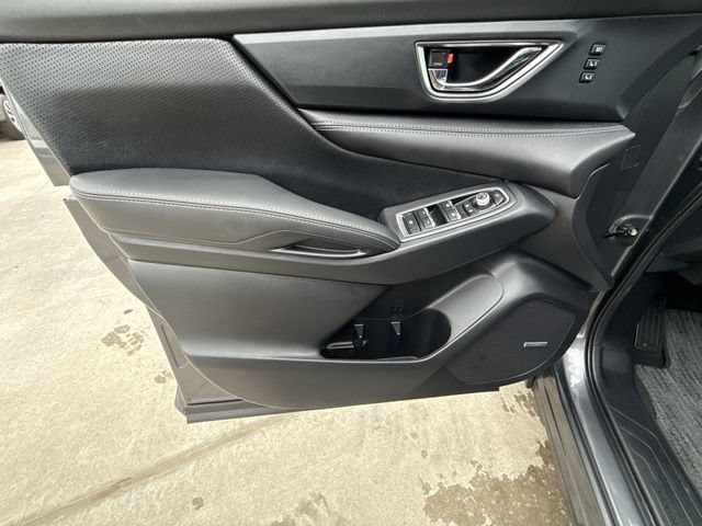 Used 2026 Subaru Ascent Limited AWD/4WD image 13