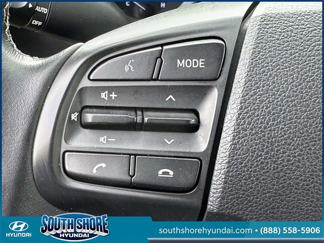 Certified 2022 Hyundai Venue SEL image 20