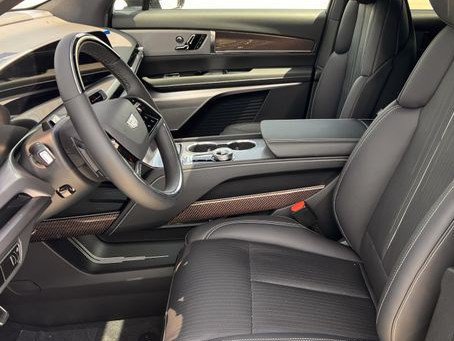 New 2027 Cadillac Vistiq Sport AWD/4WD image 19