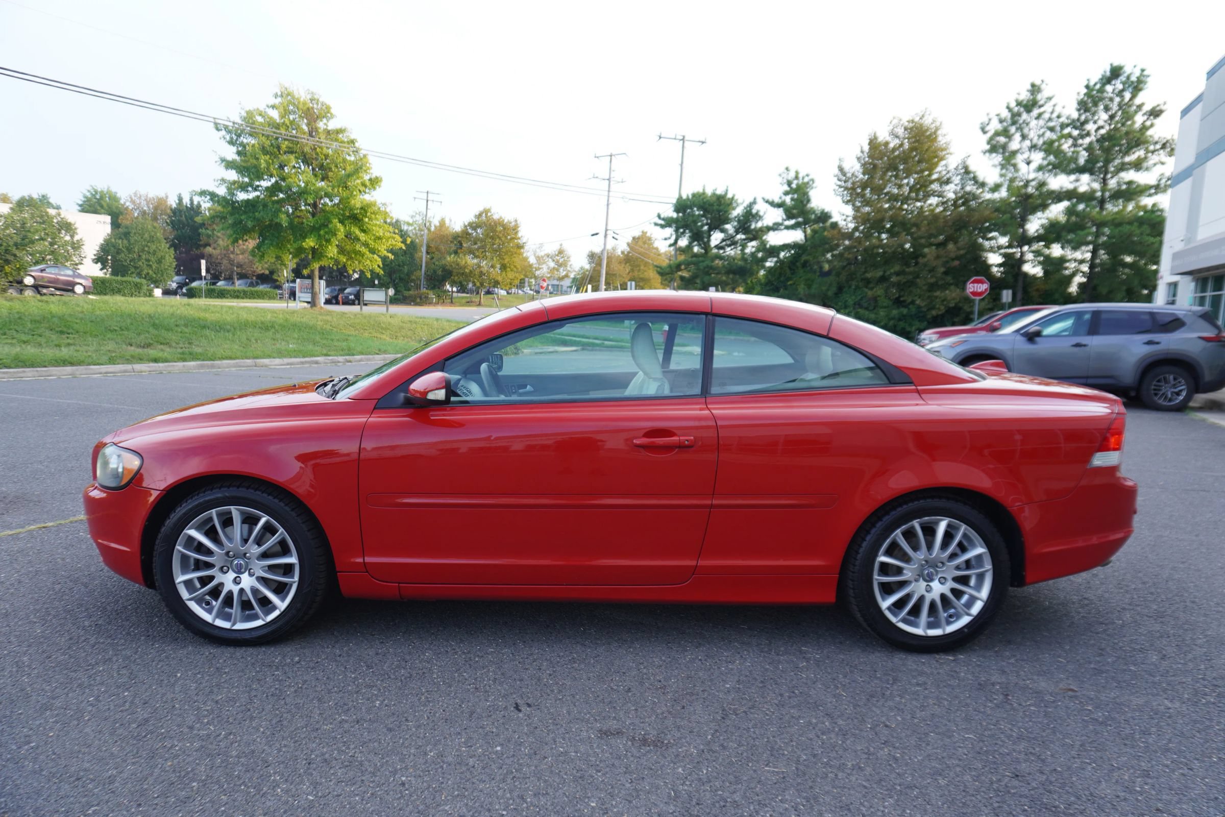 Used 2006 Volvo C70 T5 FWD image 4