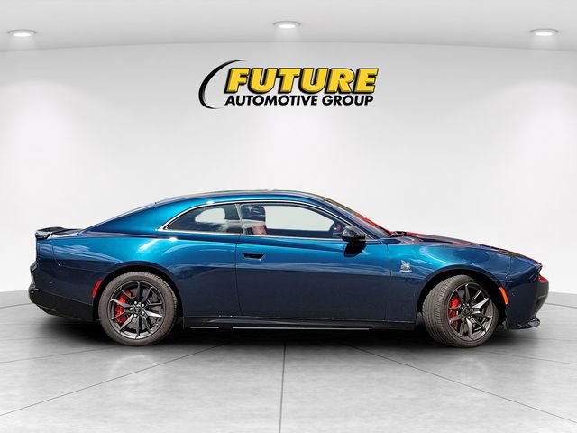 Used 2025 Dodge Charger R/T Scat Pack w/ Track Pack image 9