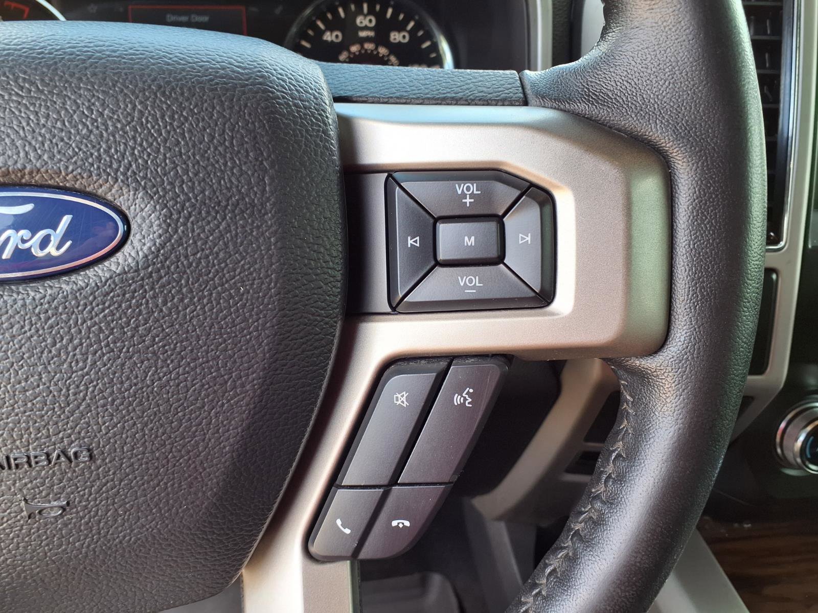 Used 2019 Ford F150 Lariat w/ Equipment Group 502A Luxury AWD/4WD image 24