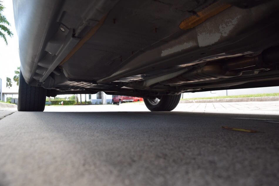 Used 2011 Volvo XC70 3.2 w/ Premium Pkg image 95