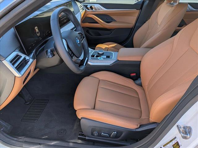 Used 2025 BMW i4 eDrive40 w/ Premium Package RWD image 17