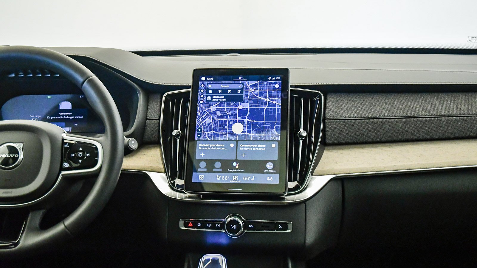 New 2026 Volvo XC90 B5 Core image 14