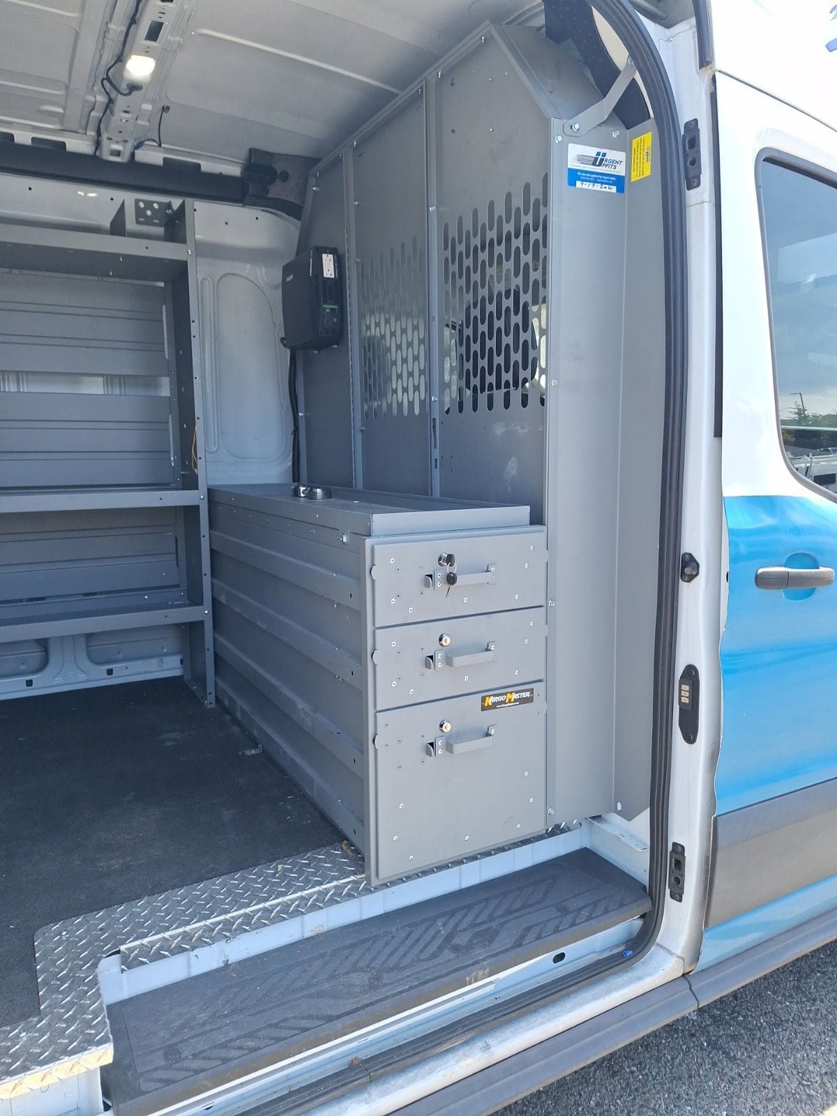 Used 2021 Ford Transit 250 Medium Roof RWD image 9
