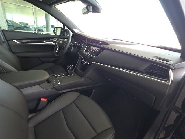 Used 2025 Cadillac XT5 Premium Luxury FWD image 18