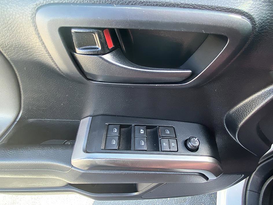 Used 2019 Toyota Tacoma SR5 image 10