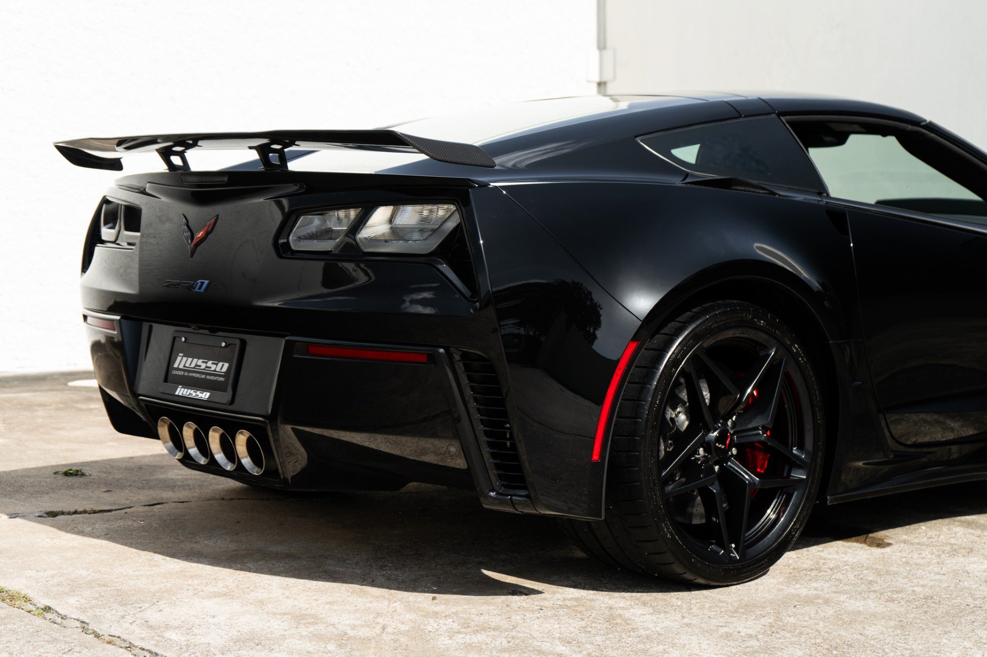 Used 2019 Chevrolet Corvette ZR1 RWD image 17