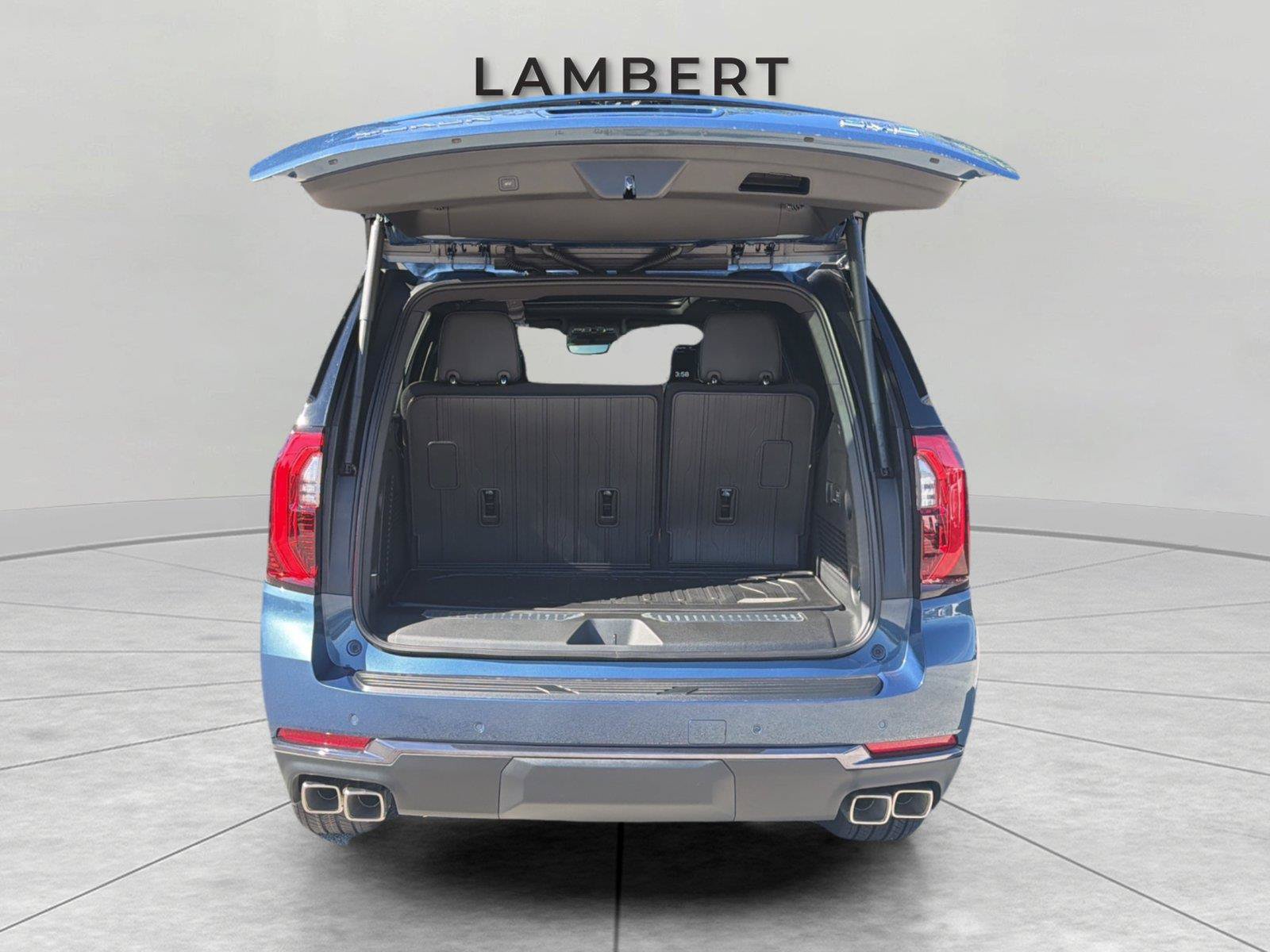 New 2027 GMC Yukon Denali Ultimate w/ LPO, Floor Liner Package AWD/4WD image 21