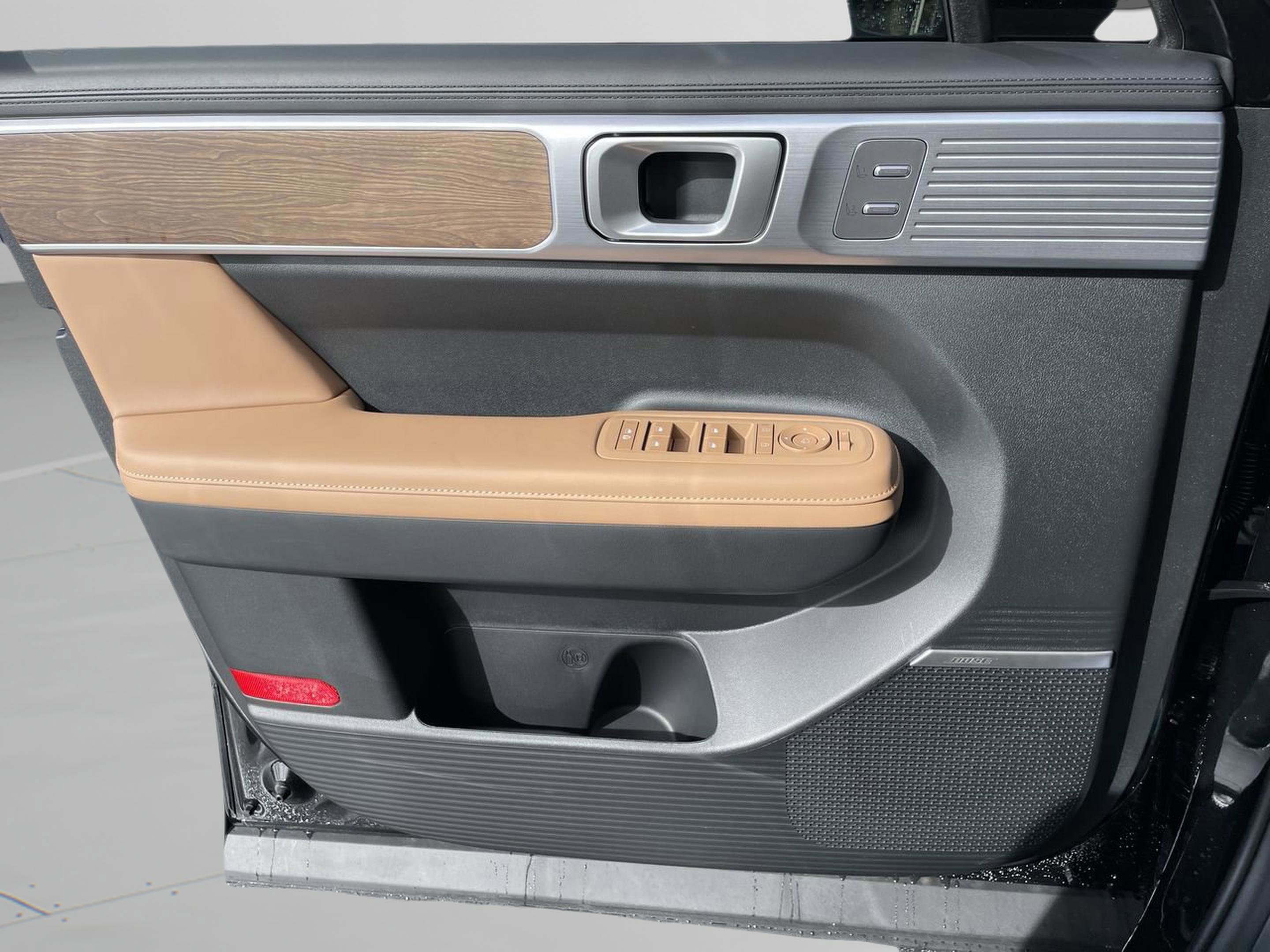 New 2026 Hyundai Santa Fe Calligraphy image 24