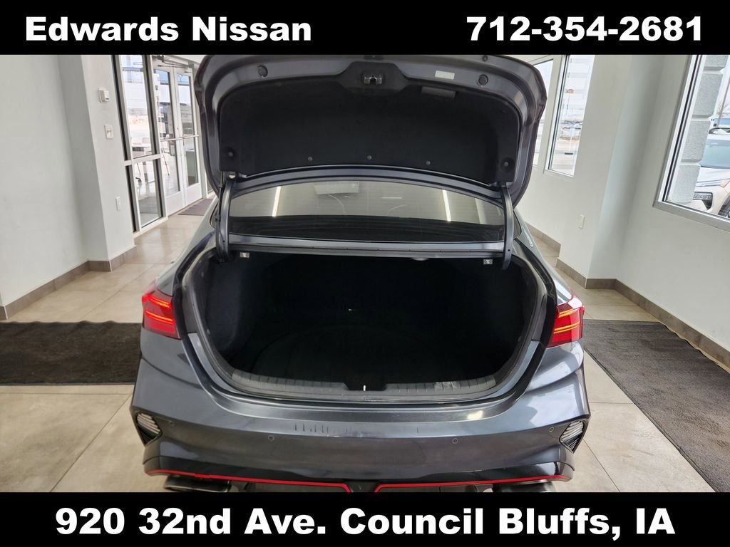 Used 2023 Kia Forte GT w/ GT2 Package image 11