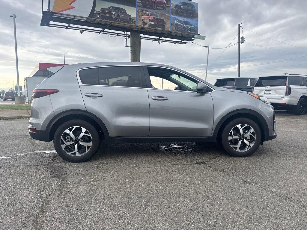 Used 2021 Kia Sportage LX image 8
