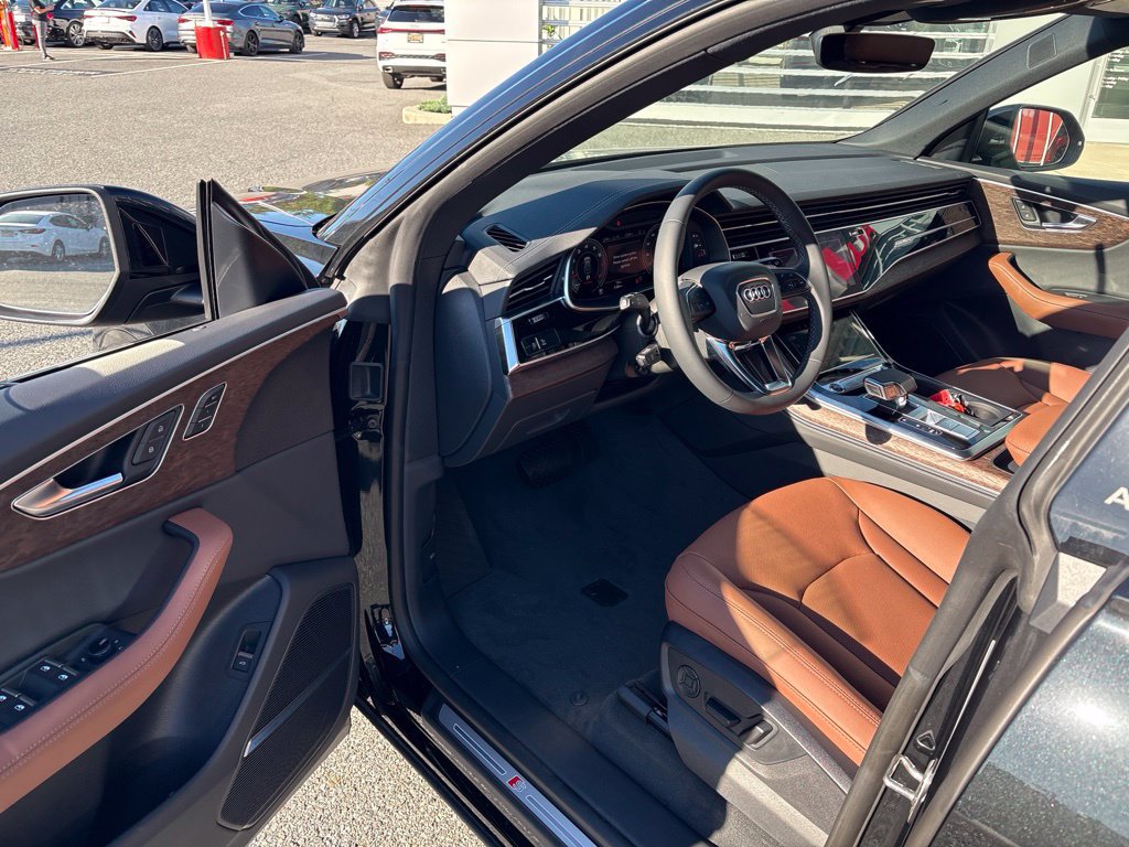 New 2027 Audi Q8 Premium Plus AWD/4WD image 10