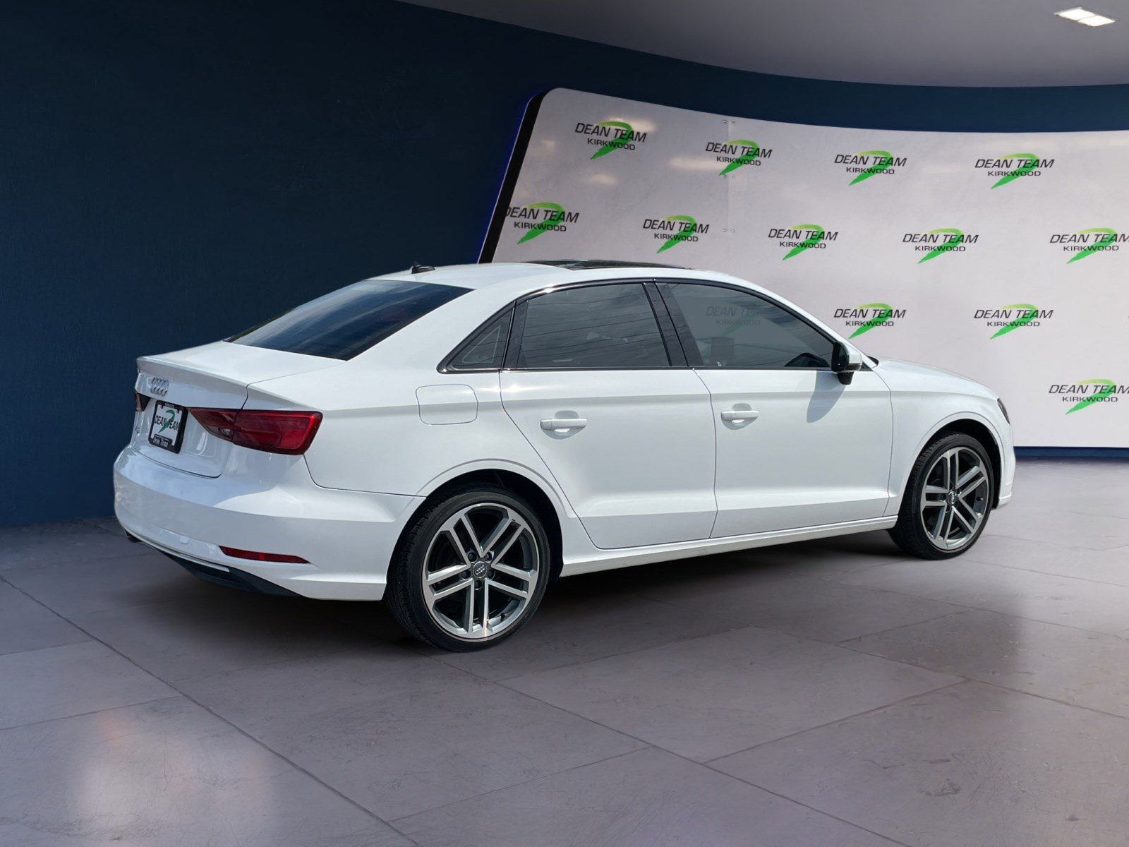 Used 2020 Audi A3 2.0T Premium image 3