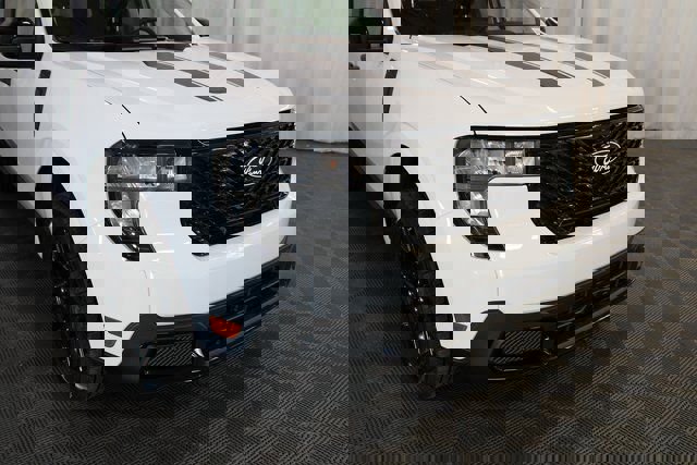 New 2025 Ford Maverick XLT w/ XLT Luxury Package image 30