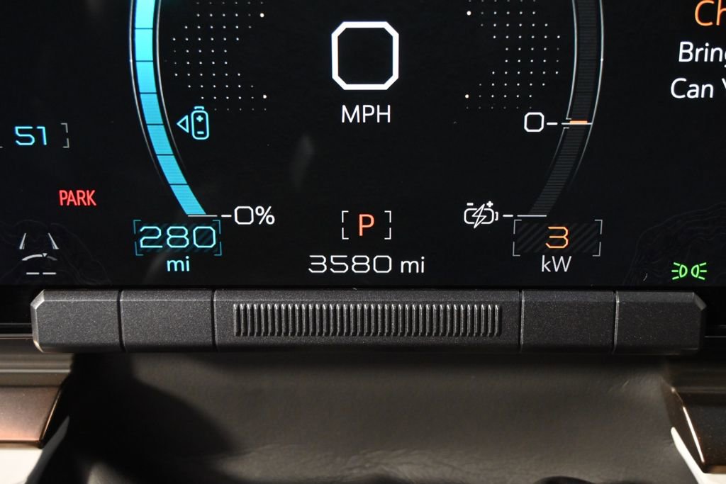 Used 2024 GMC Hummer EV 3X w/ Omega Edition image 26