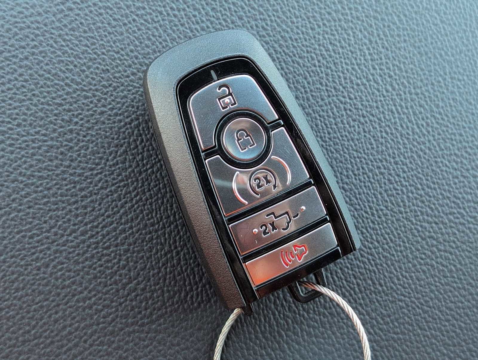 Certified 2025 Ford F150 Lariat w/ Equipment Group 501A Mid image 25