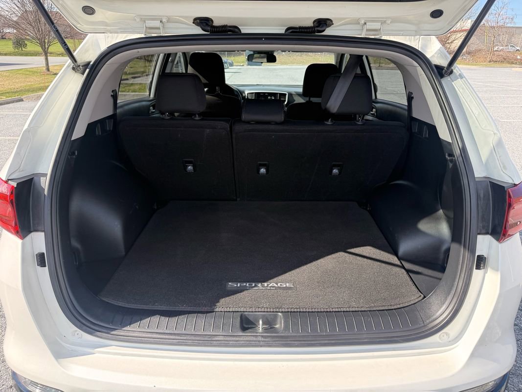 Used 2022 Kia Sportage LX FWD image 12