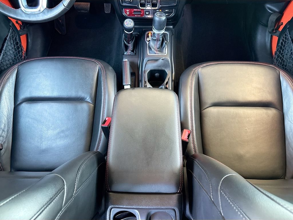 Used 2019 Jeep Wrangler Unlimited Rubicon AWD/4WD image 16
