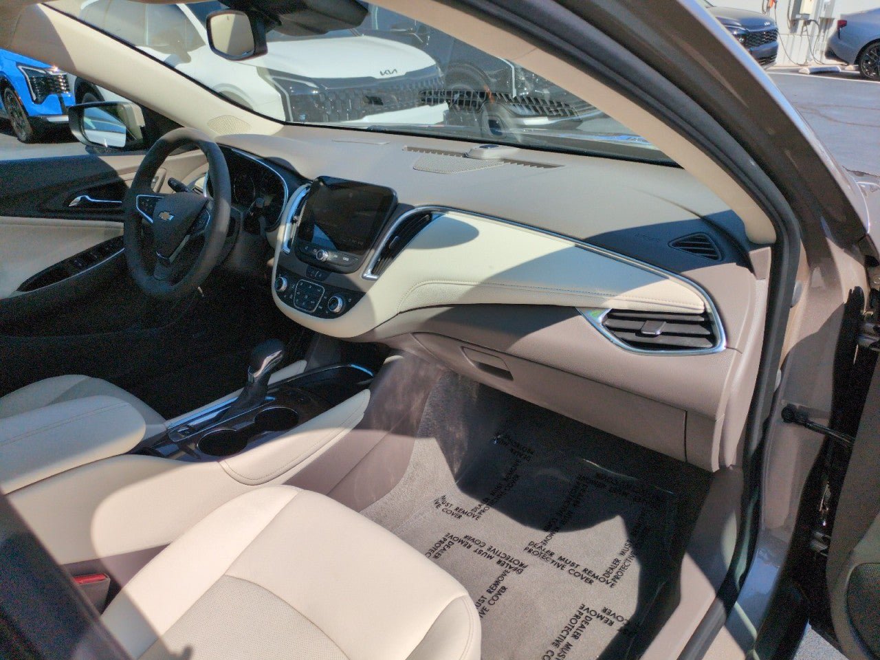 Used 2024 Chevrolet Malibu LT FWD image 25