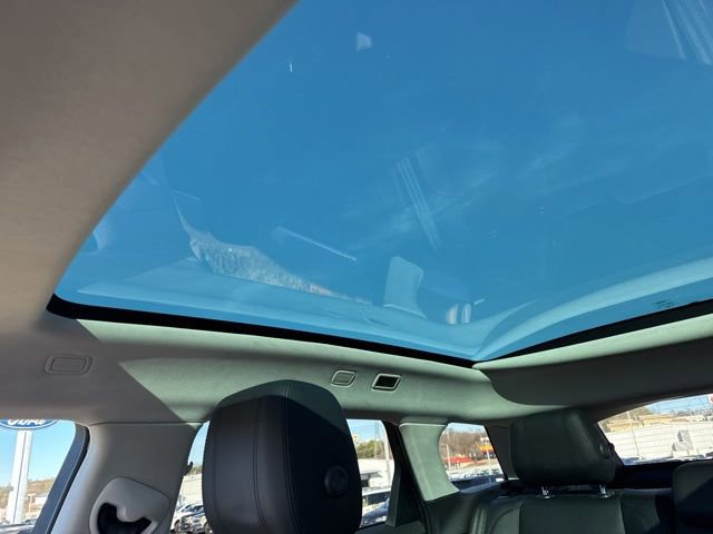 Used 2020 Land Rover Range Rover Evoque S image 30