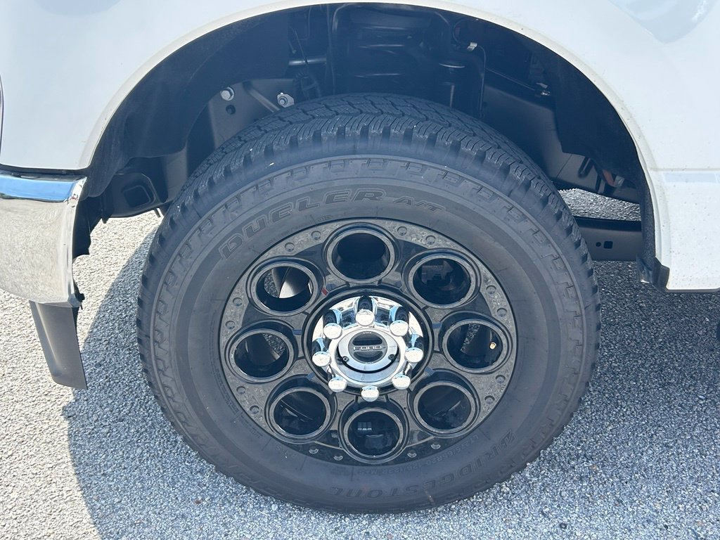 Used 2025 Ford F250 XLT AWD/4WD image 19