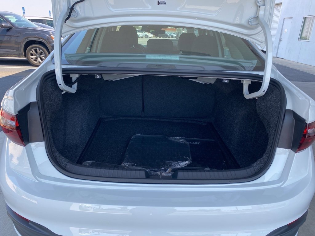 New 2025 Volkswagen Jetta S image 27