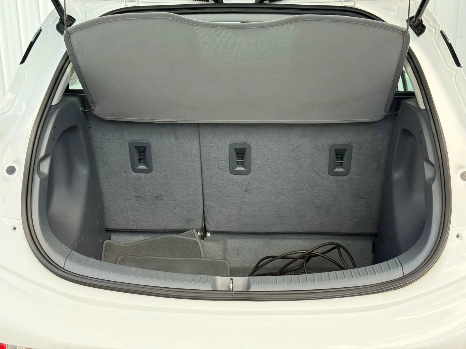 Used 2018 Chevrolet Bolt LT image 16