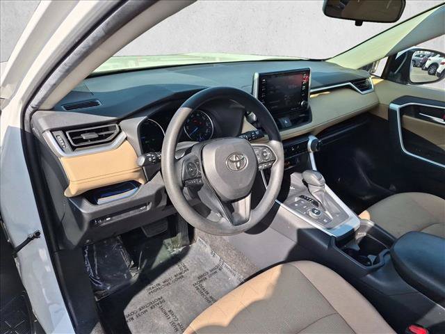 Used 2019 Toyota RAV4 XLE w/ Convenience Package AWD/4WD image 9