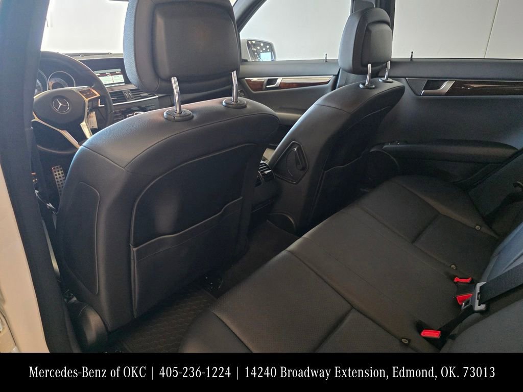 Used 2014 Mercedes-Benz C 300 4MATIC Sedan image 17