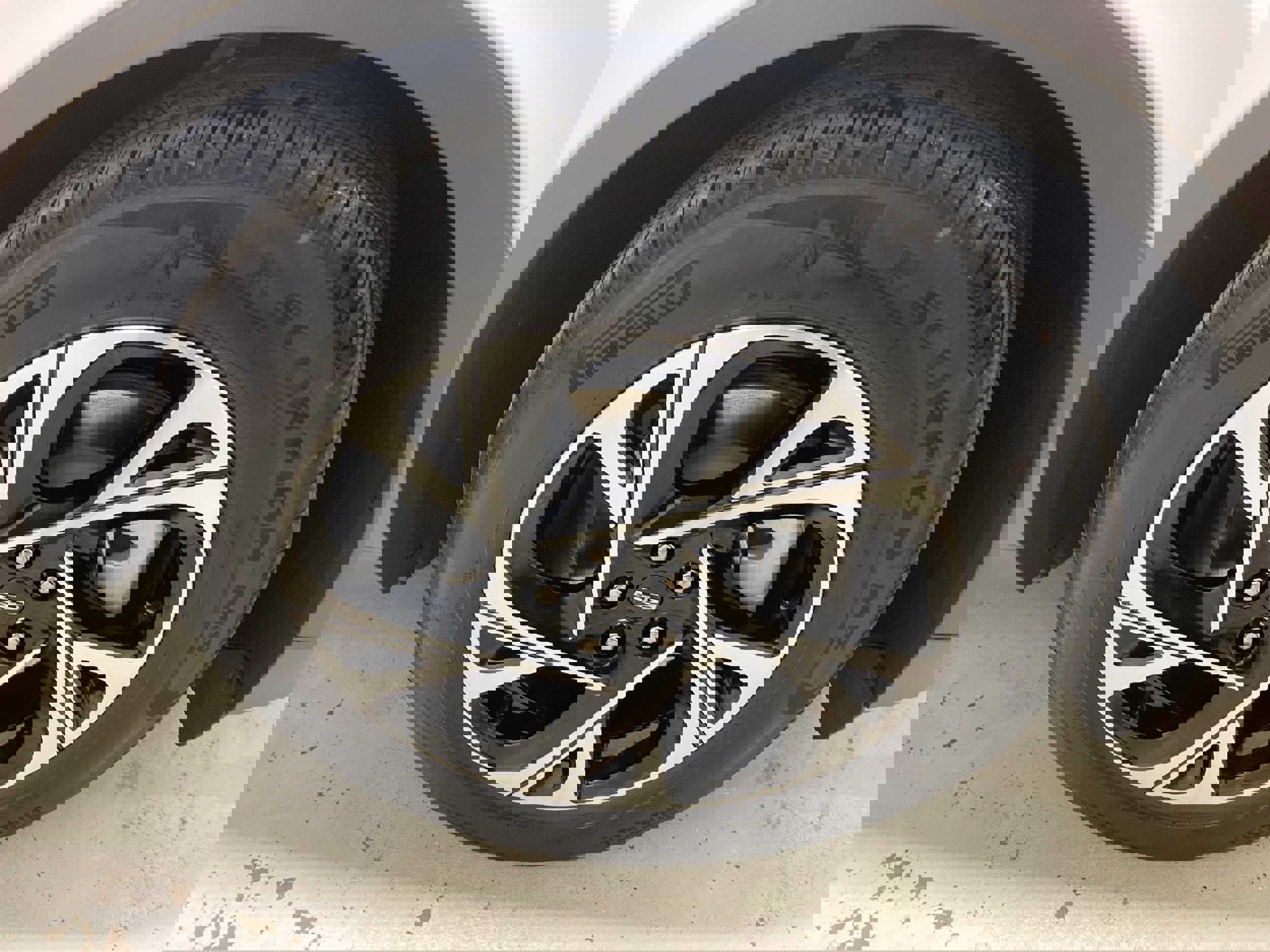 Used 2026 Lincoln Nautilus Premier w/ Equipment Group 102A image 11