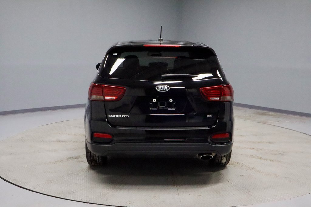 Used 2019 Kia Sorento LX image 10