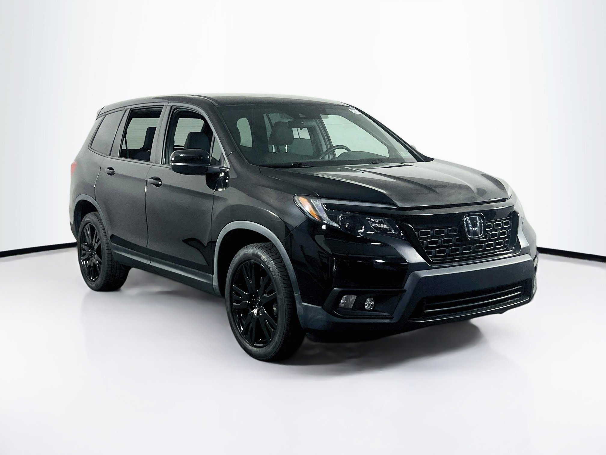 Used 2019 Honda Passport Sport image 3