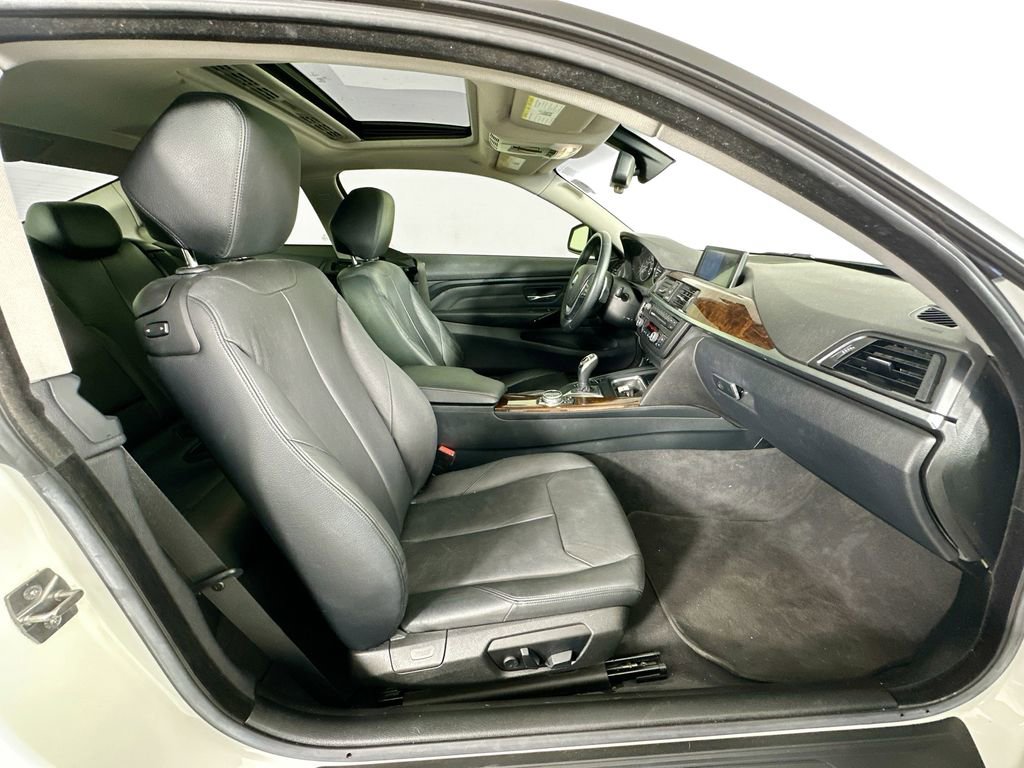Used 2014 BMW 428i Coupe image 28