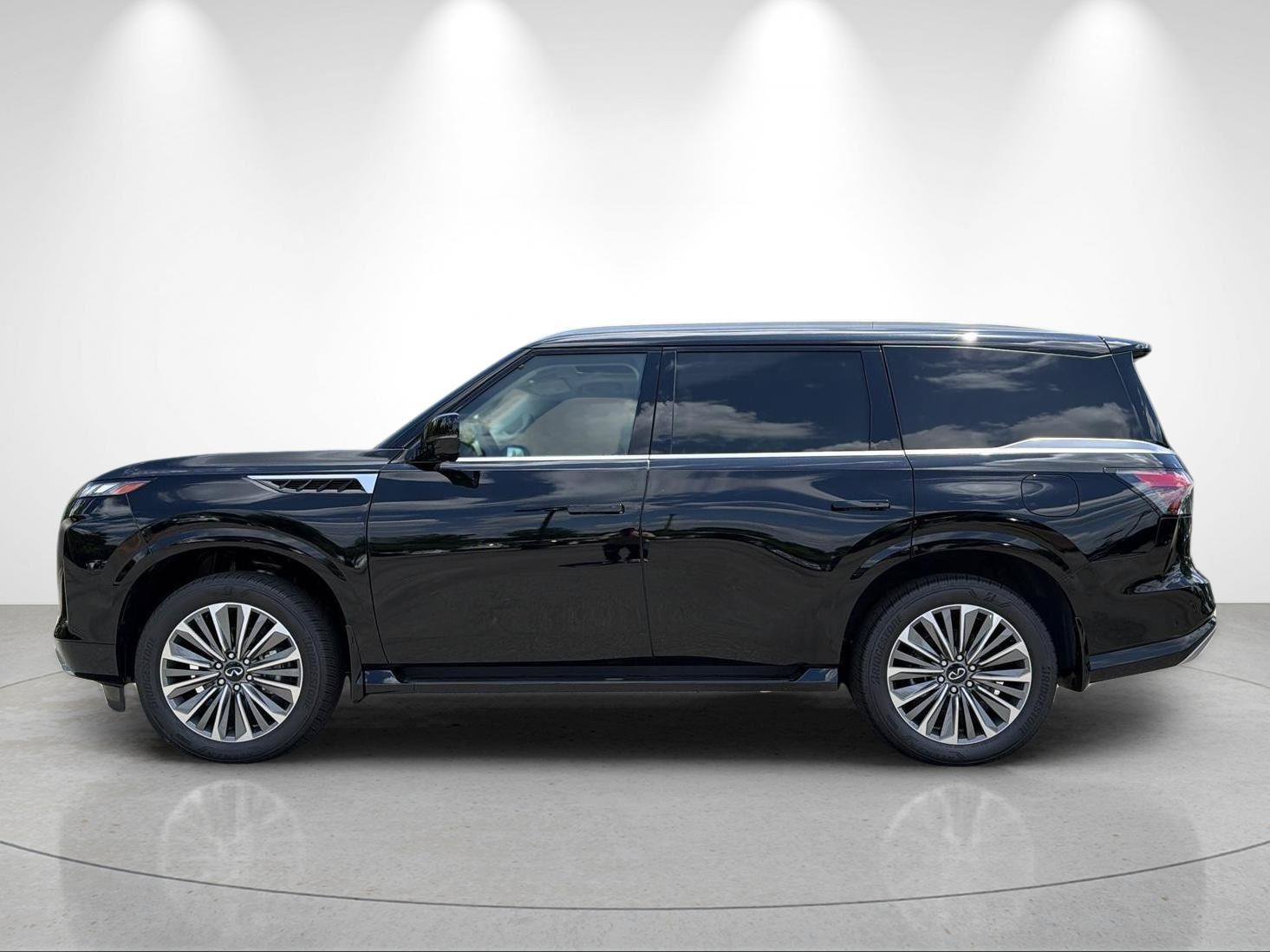 New 2026 INFINITI QX80 Luxe AWD/4WD image 2