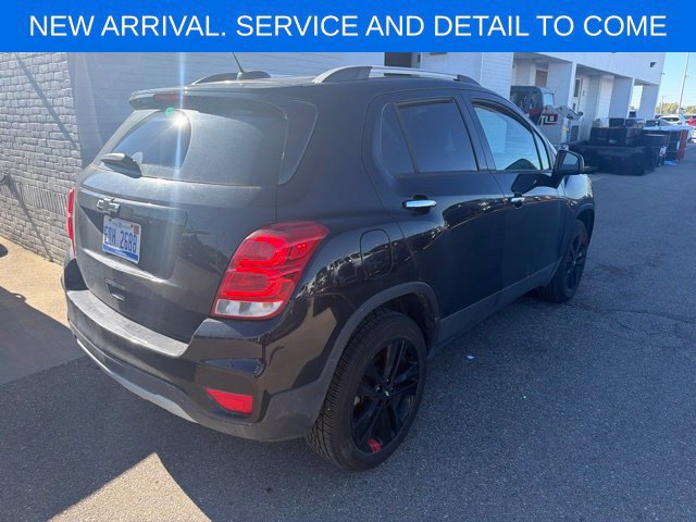 Used 2018 Chevrolet Trax LT w/ Redline Edition AWD/4WD image 18