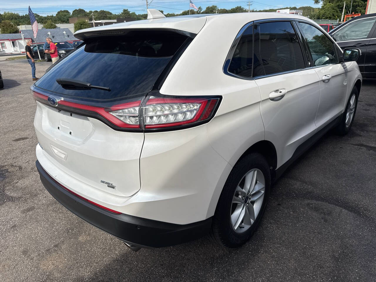 Used 2015 Ford Edge SEL w/ Equipment Group 201A image 13