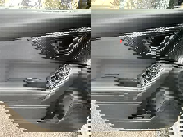 Certified 2021 Subaru Crosstrek 2.0i Premium w/ Moonroof Package image 18