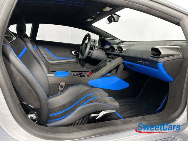 Used 2023 Lamborghini Huracan Tecnica image 10