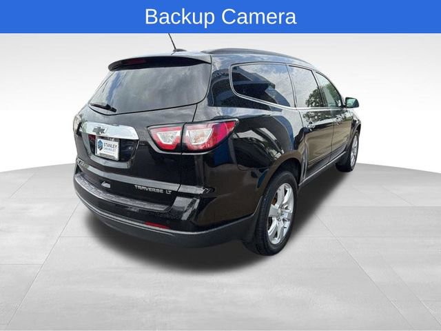 Used 2016 Chevrolet Traverse LT w/ Style and Technology Package FWD image 5